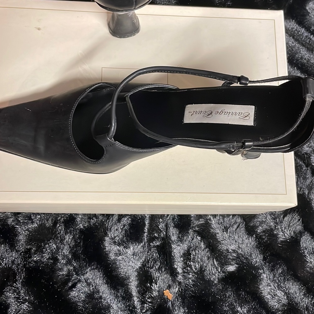 Black 3” heel cute with jeans or slacks. Still life left in these cuties.